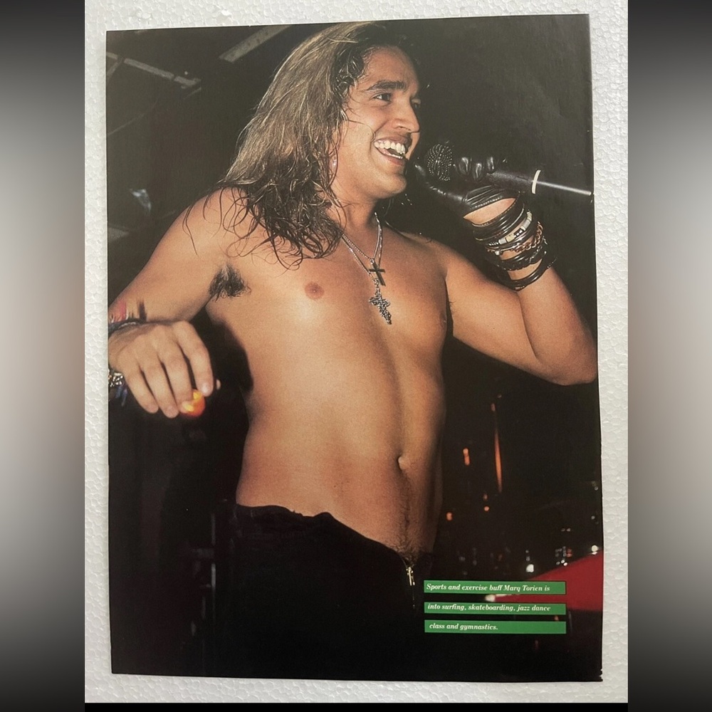 Bulletboys Marq Torien pinup